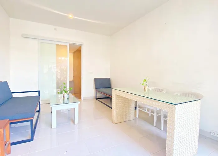 Pom Pom's Bali Aparthotel Kerobokan