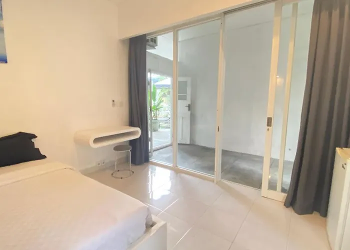 Pom Pom's Bali *