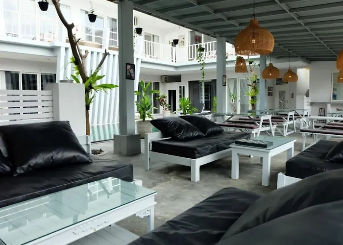Pom Pom's Bali Kerobokan